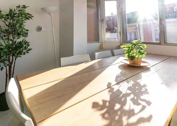 Bonito Apartamento Camp Nou